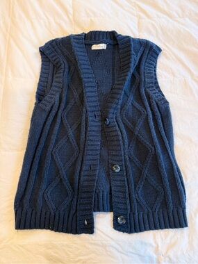 By Together Navy Cable-Knit Buttoned Sleeveless Cardigan